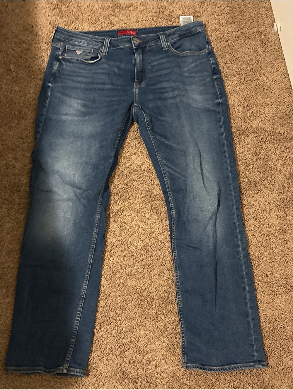 GUESS Men’s Medium Blue Straight Jeans
